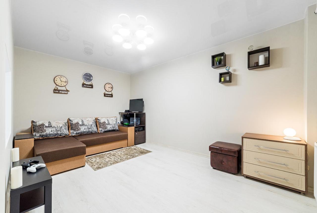 Joy Box Apartments Lviv Bagian luar foto