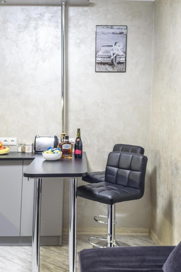 Joy Box Apartments Lviv Bagian luar foto