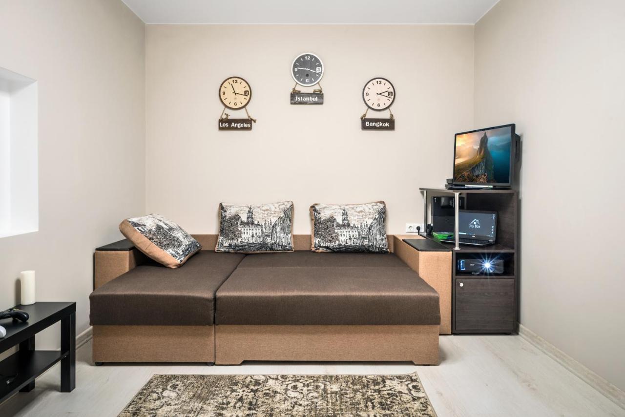 Joy Box Apartments Lviv Bagian luar foto