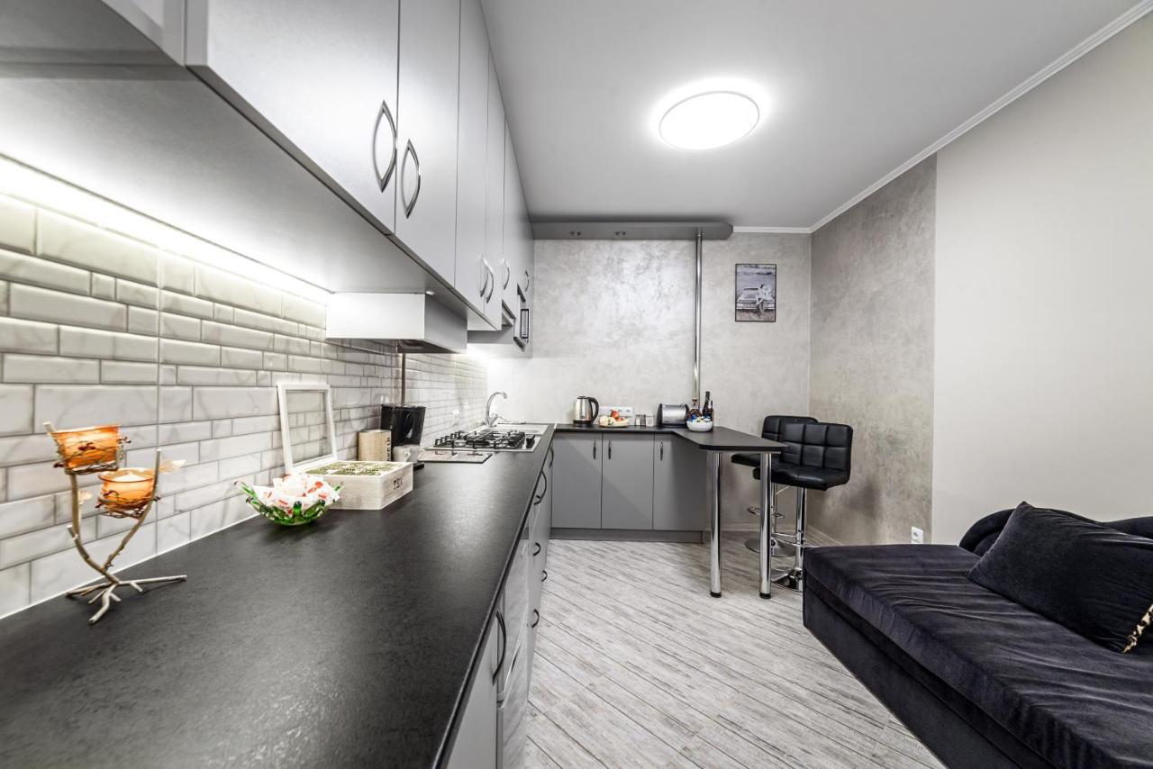 Joy Box Apartments Lviv Bagian luar foto