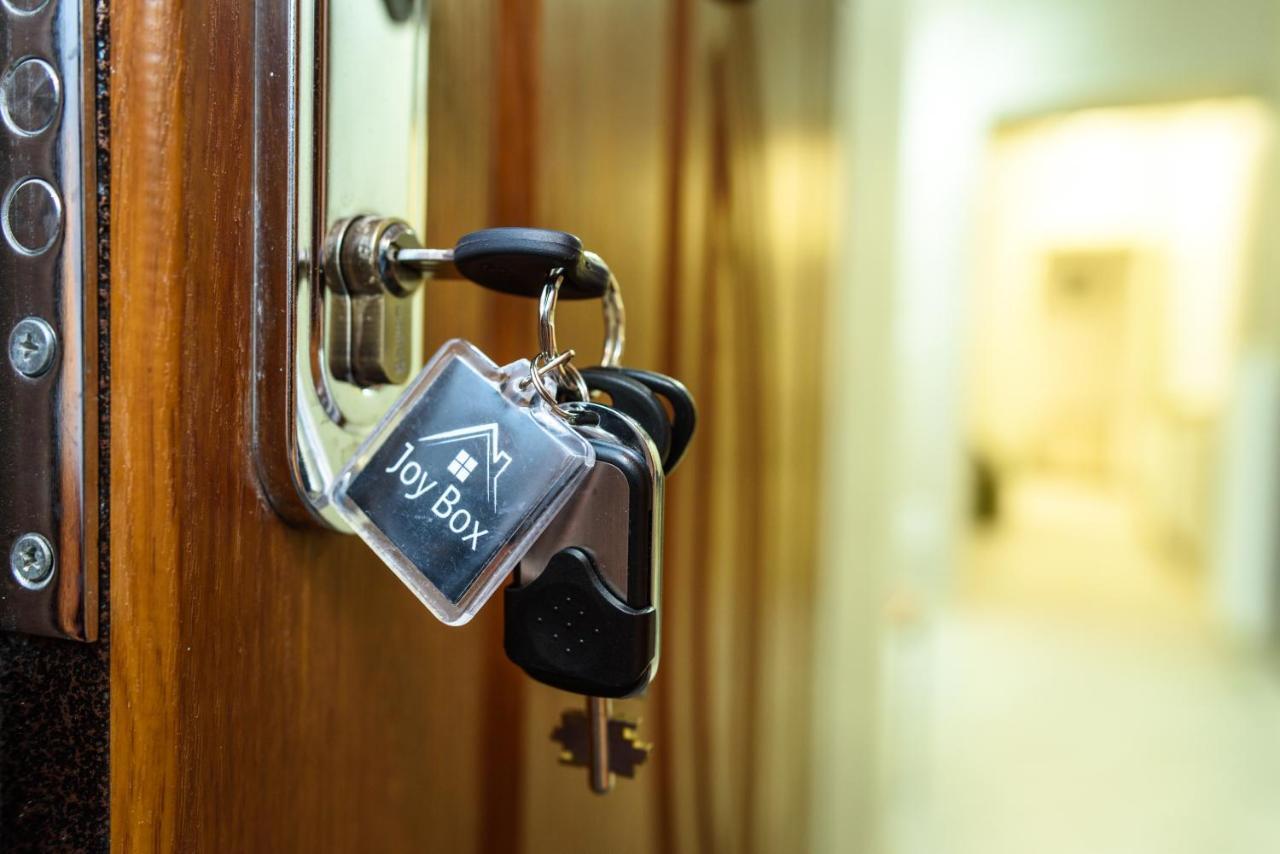 Joy Box Apartments Lviv Bagian luar foto